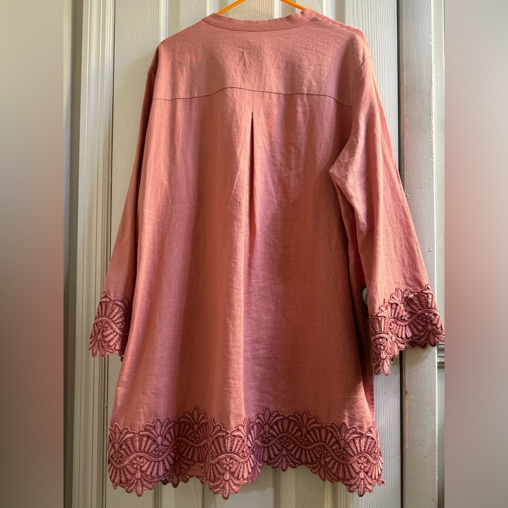 XL - Picture 2 of 4